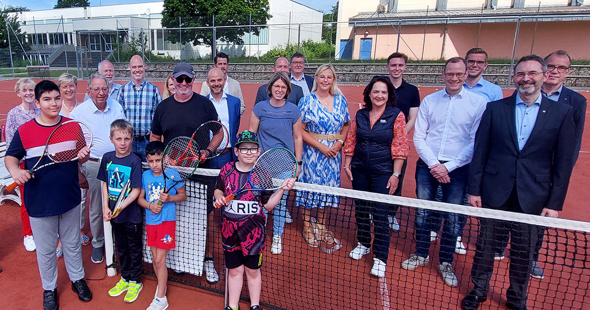 Big Six und Voba Crowdfunding unterstuetzen Initiative des Rotary Clubs Brilon Marsberg