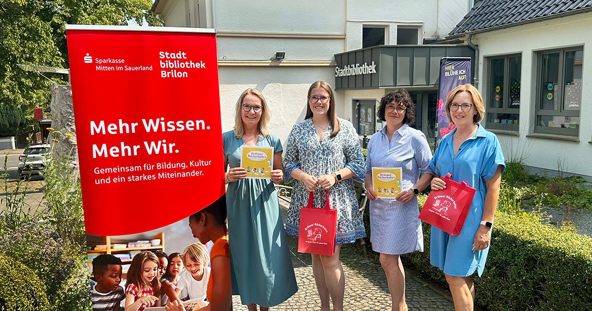 20 Jahre „Briloner Bücherbabys“ der Stadtbibliothek Brilon: Fortführung durch die Sparkasse Mitten im Sauerland bis 2029 gesichert 18 20 Jahre „Briloner Buecherbabys der Stadtbibliothek Brilon