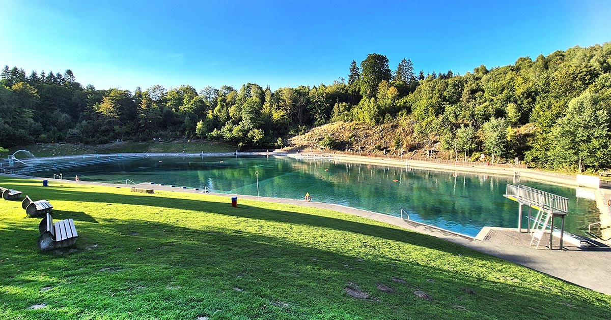 Anpassung der Öffnungszeit im Waldfreibad Gudenhagen - Frühschwimmen startet ab dem 01.09.2026 um 7.00 Uhr 19 Waldfreibad Gudenhagen Fruehschwimmen