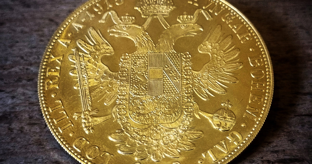 Ramsbeck: Sicherheit war Gold wert - Goldmünze als Preis für Unfallfreiheit ist Objekt des Monats September 24 Ramsbeck Goldmuenze als Preis fuer Unfallfreiheit